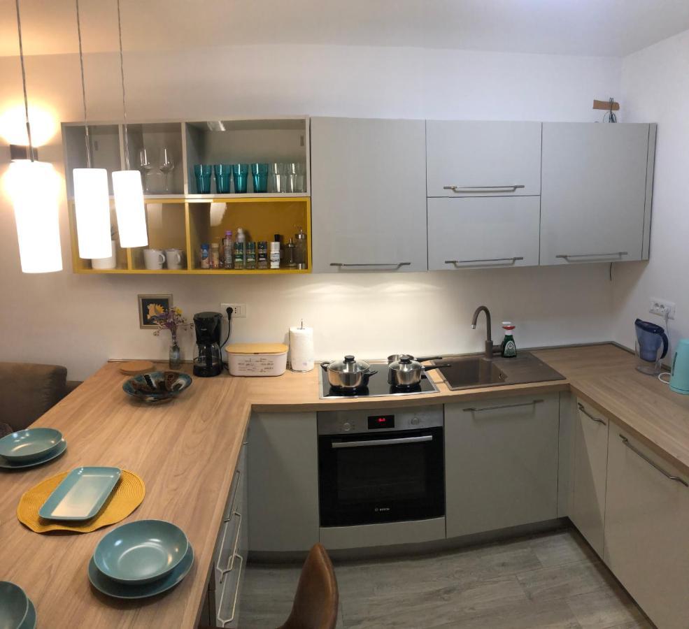 Pula Center Seaview Apartment エクステリア 写真