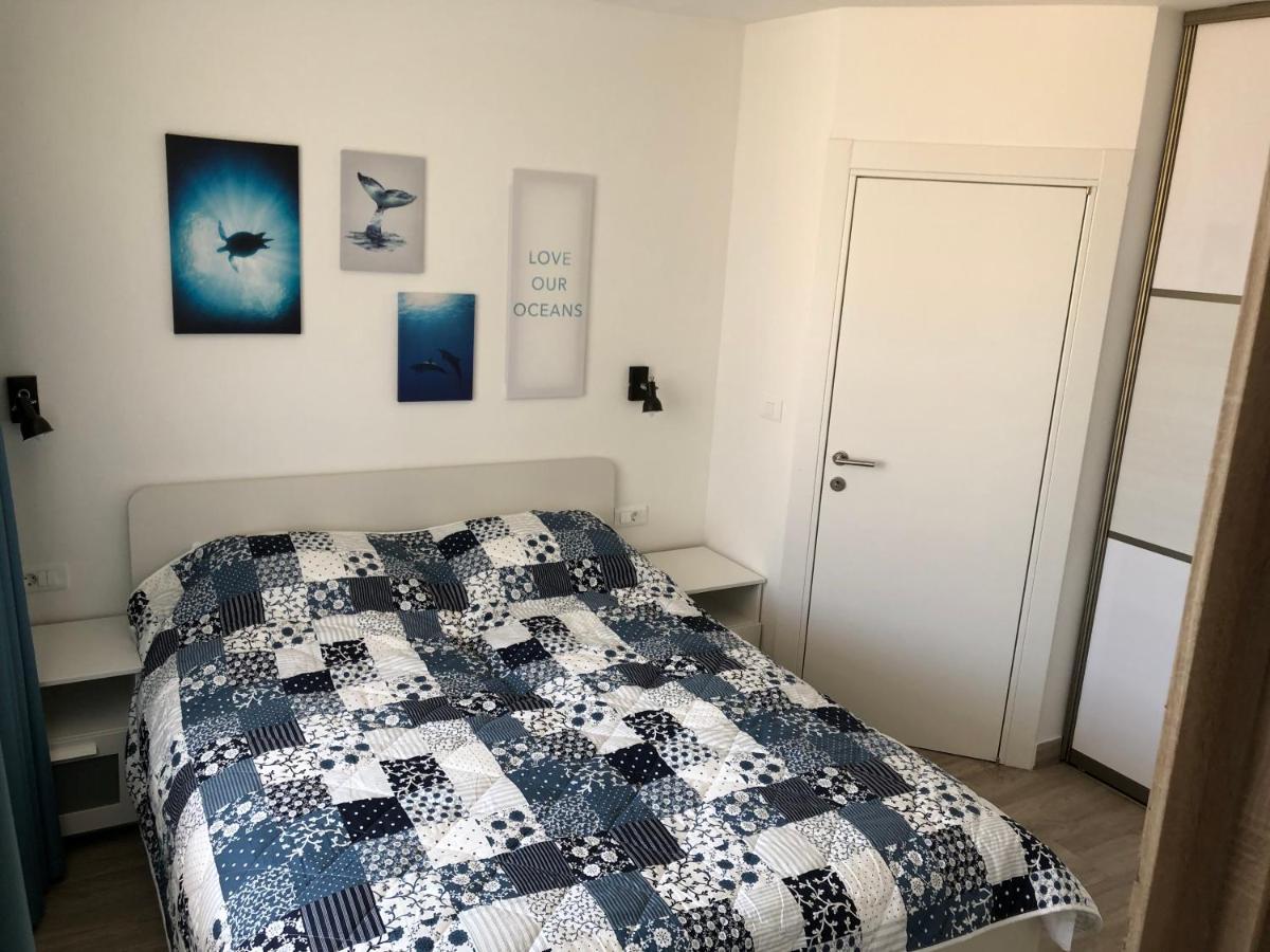 Pula Center Seaview Apartment エクステリア 写真